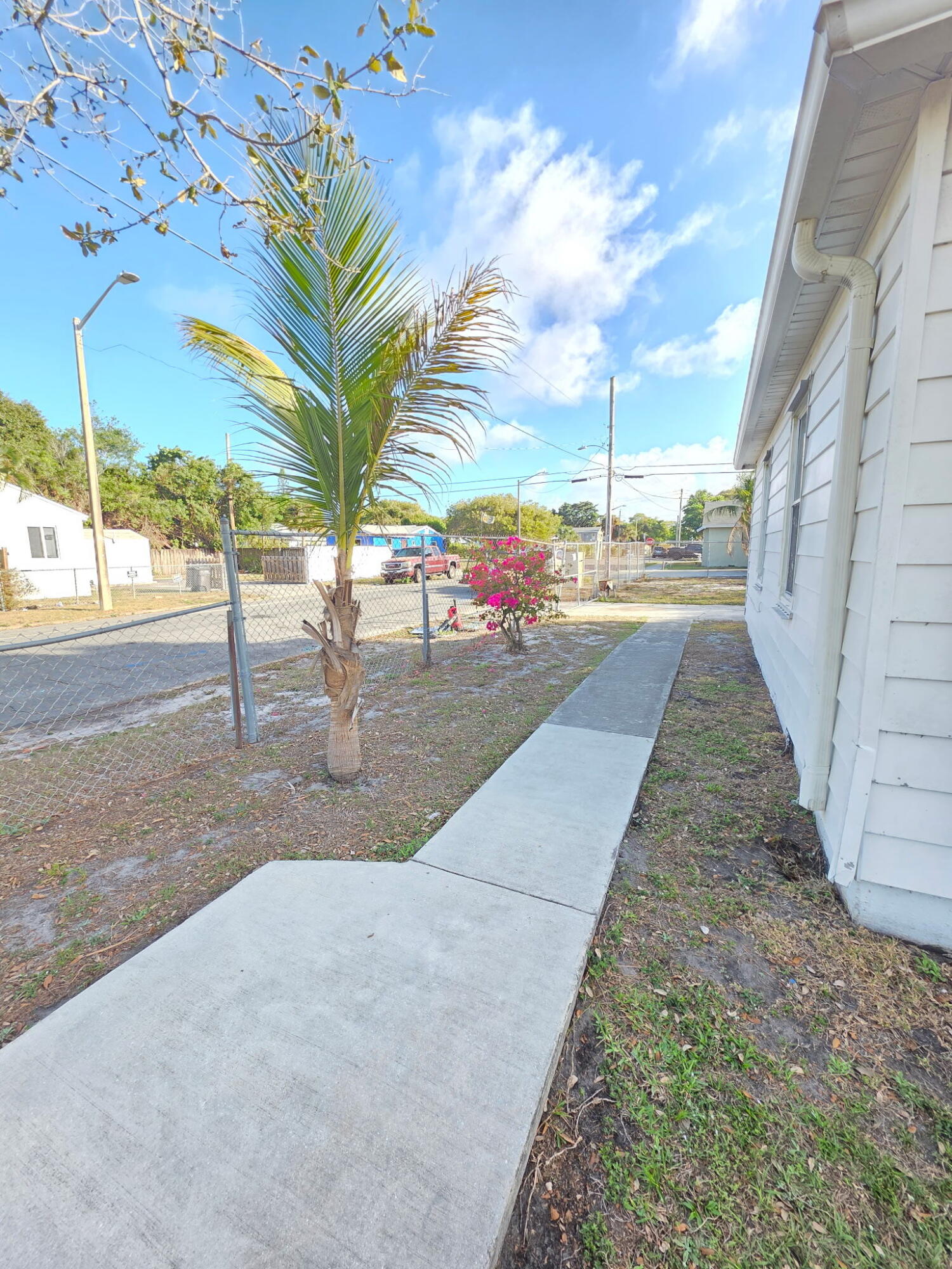NORTH PALM BCH 4 - Residential