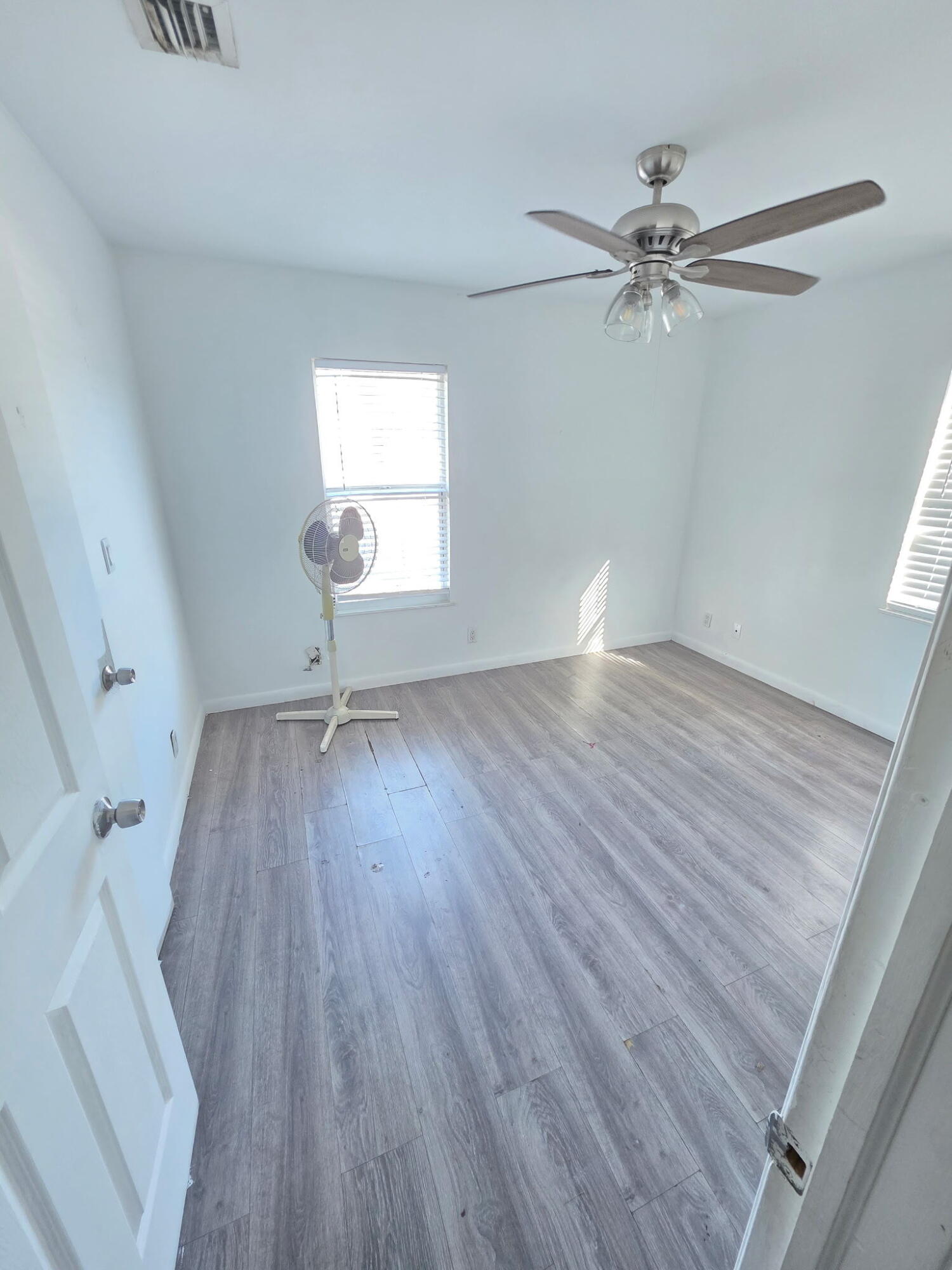 NORTH PALM BCH 4 - Residential