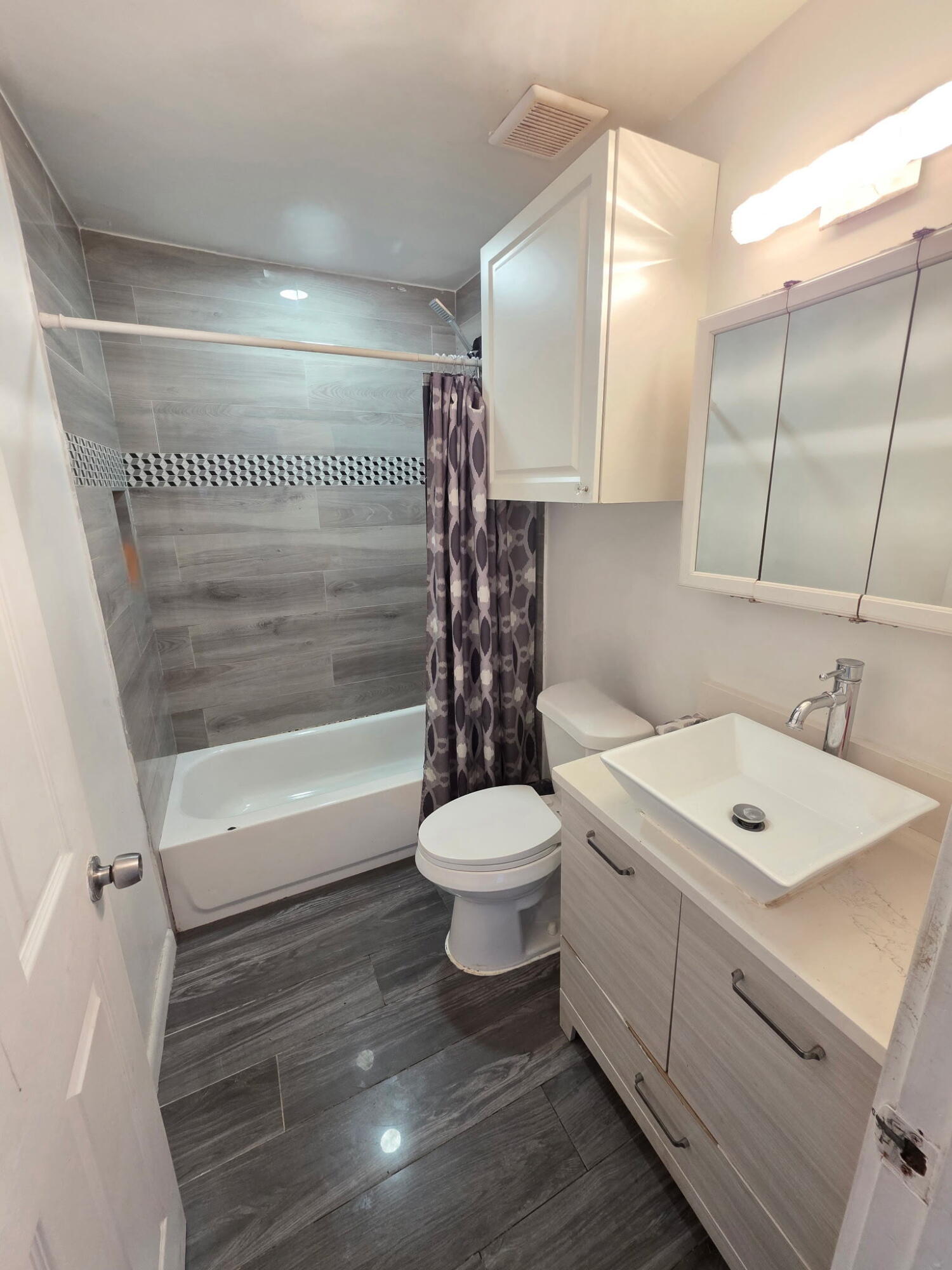 NORTH PALM BCH 4 - Residential