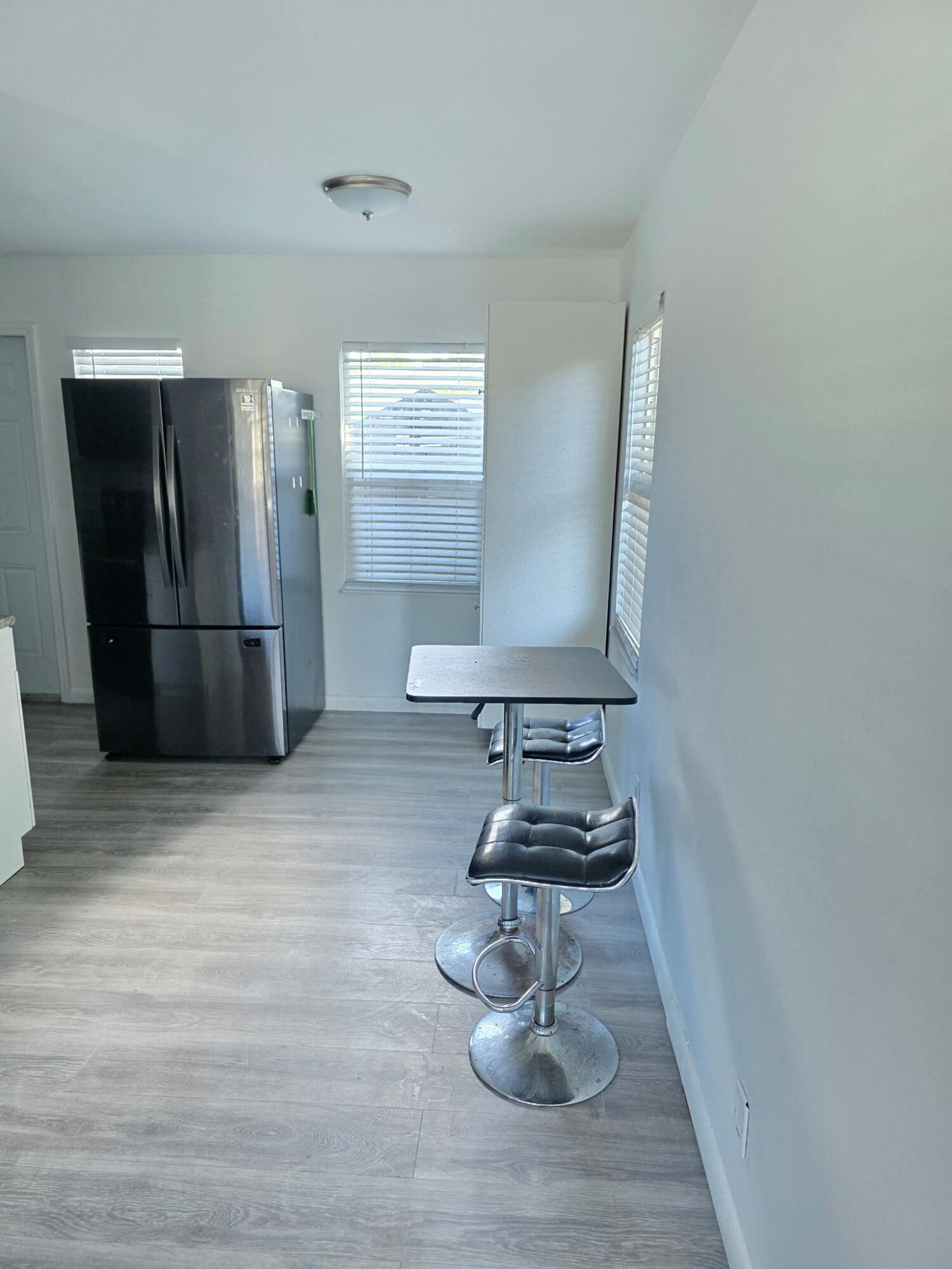 NORTH PALM BCH 4 - Residential