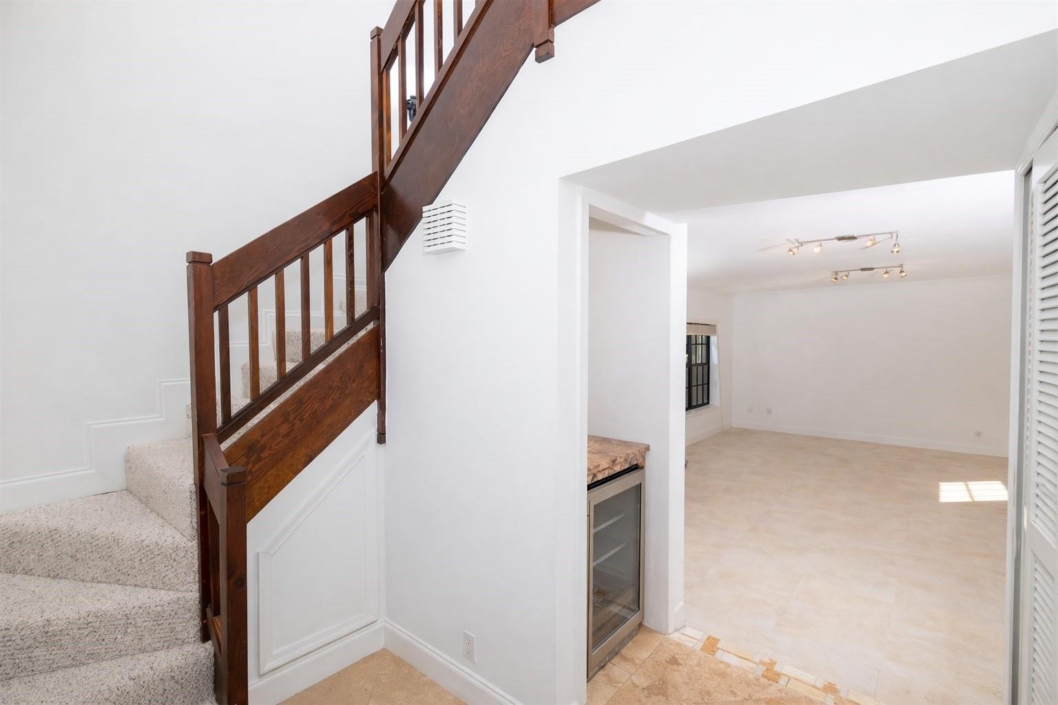 LA CASA DEL RIO VISTA CON - Residential Lease