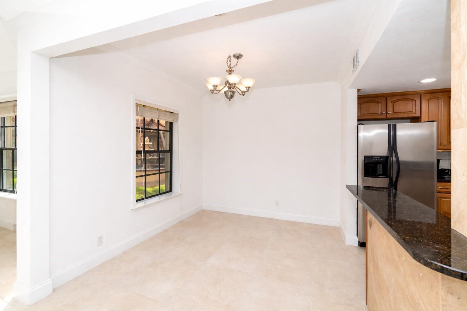 LA CASA DEL RIO VISTA CON - Residential Lease