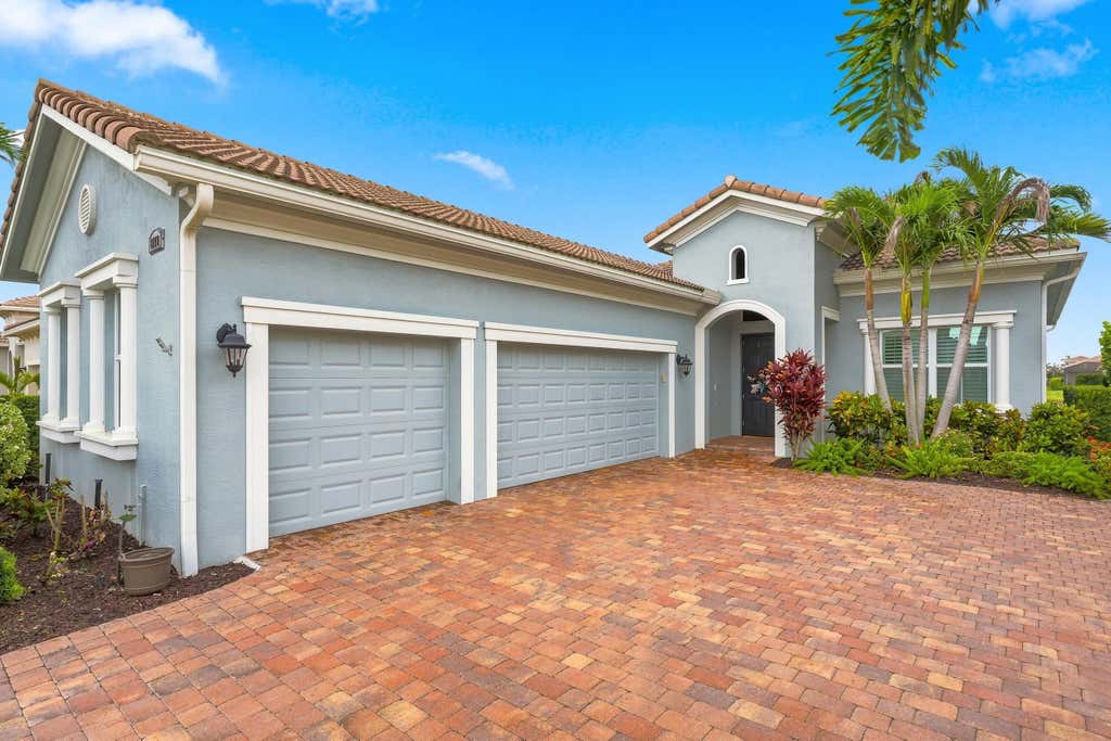 Photo of 8809 SW Montova Way, Port Saint Lucie, FL 34987 (MLS # B26058928)