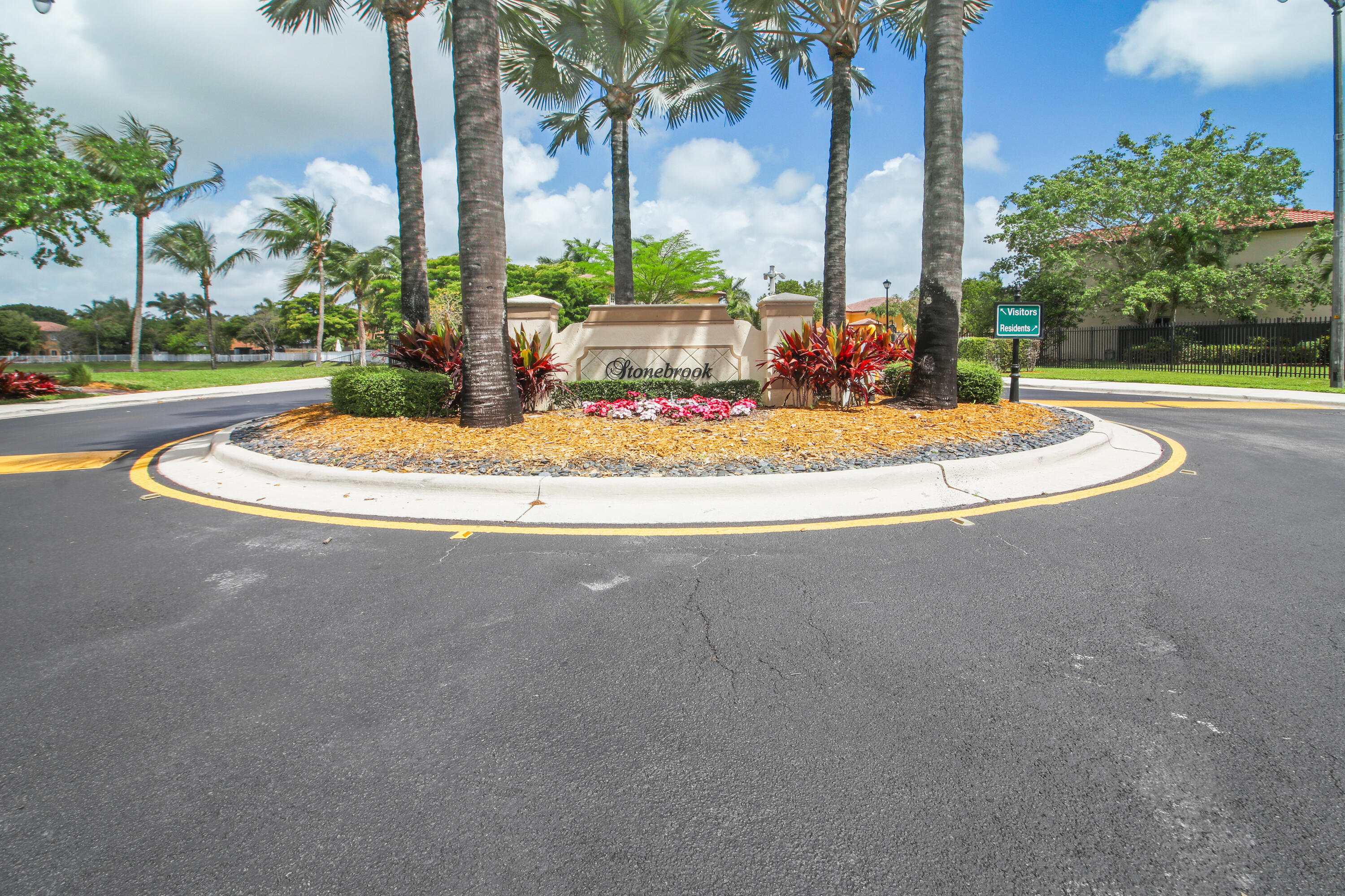 MIRENS PLACE - Residential