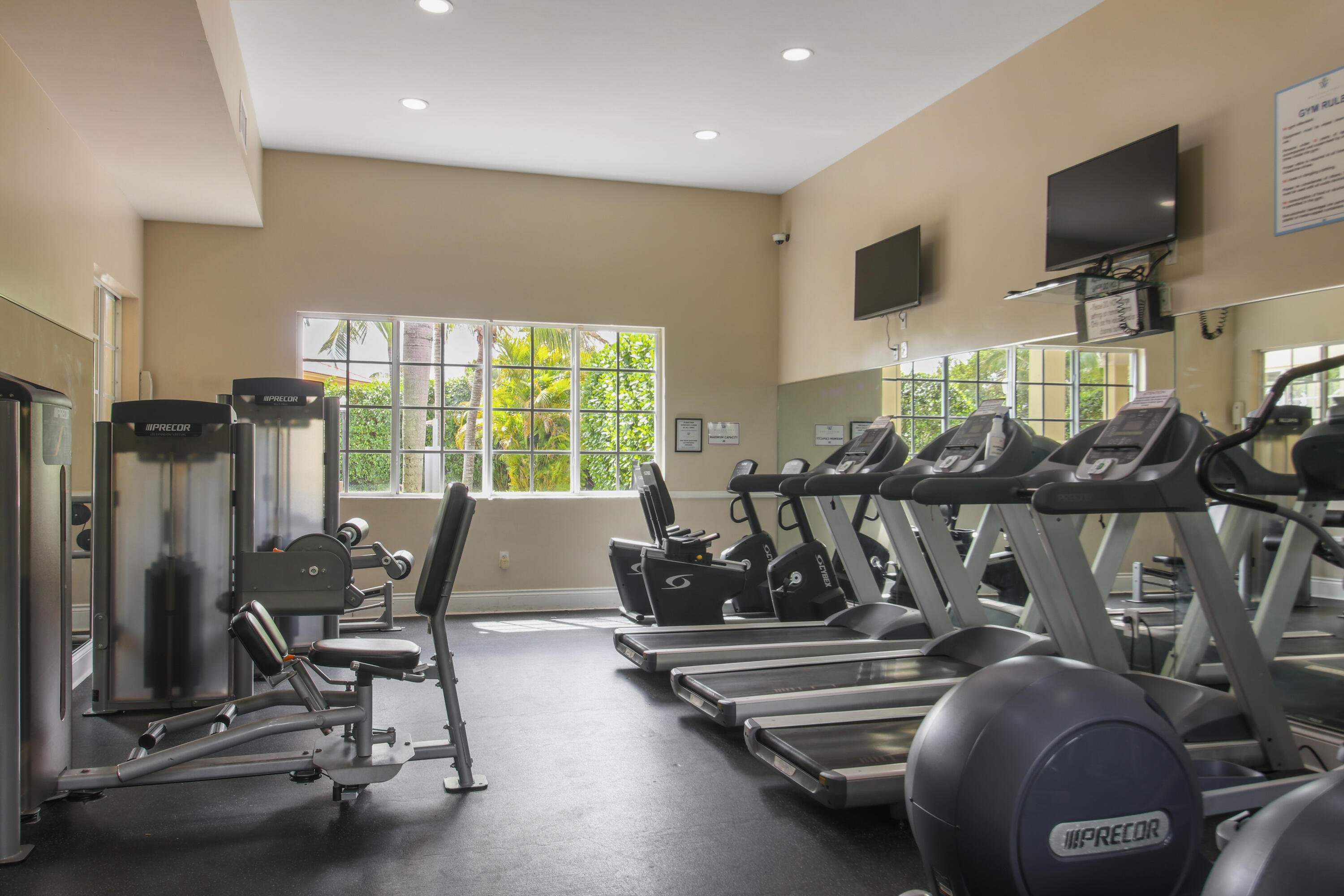 MIRENS PLACE - Residential