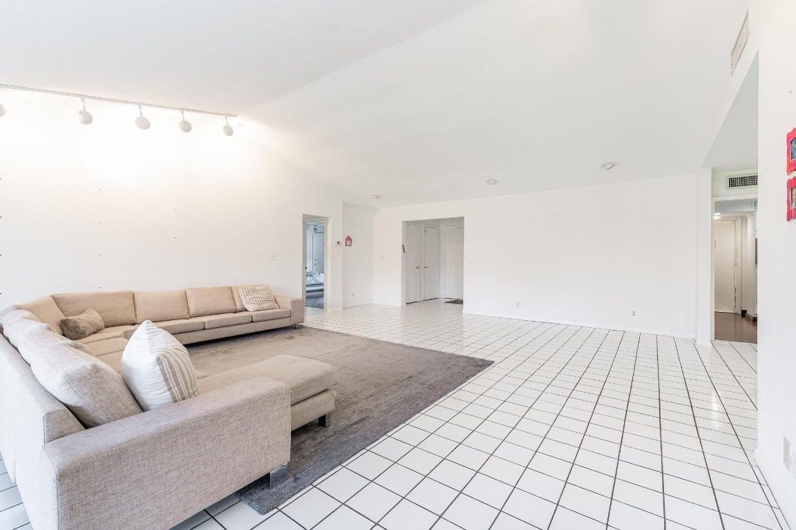 Villa Residences of Emera - Residential
