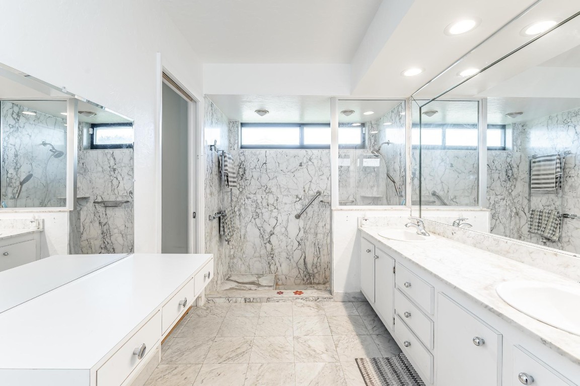Villa Residences of Emera - Residential