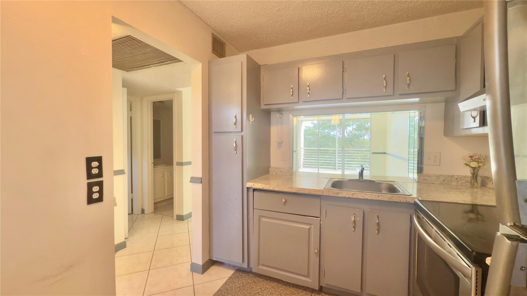 Poinciana #12a Pine Islan - Residential Lease