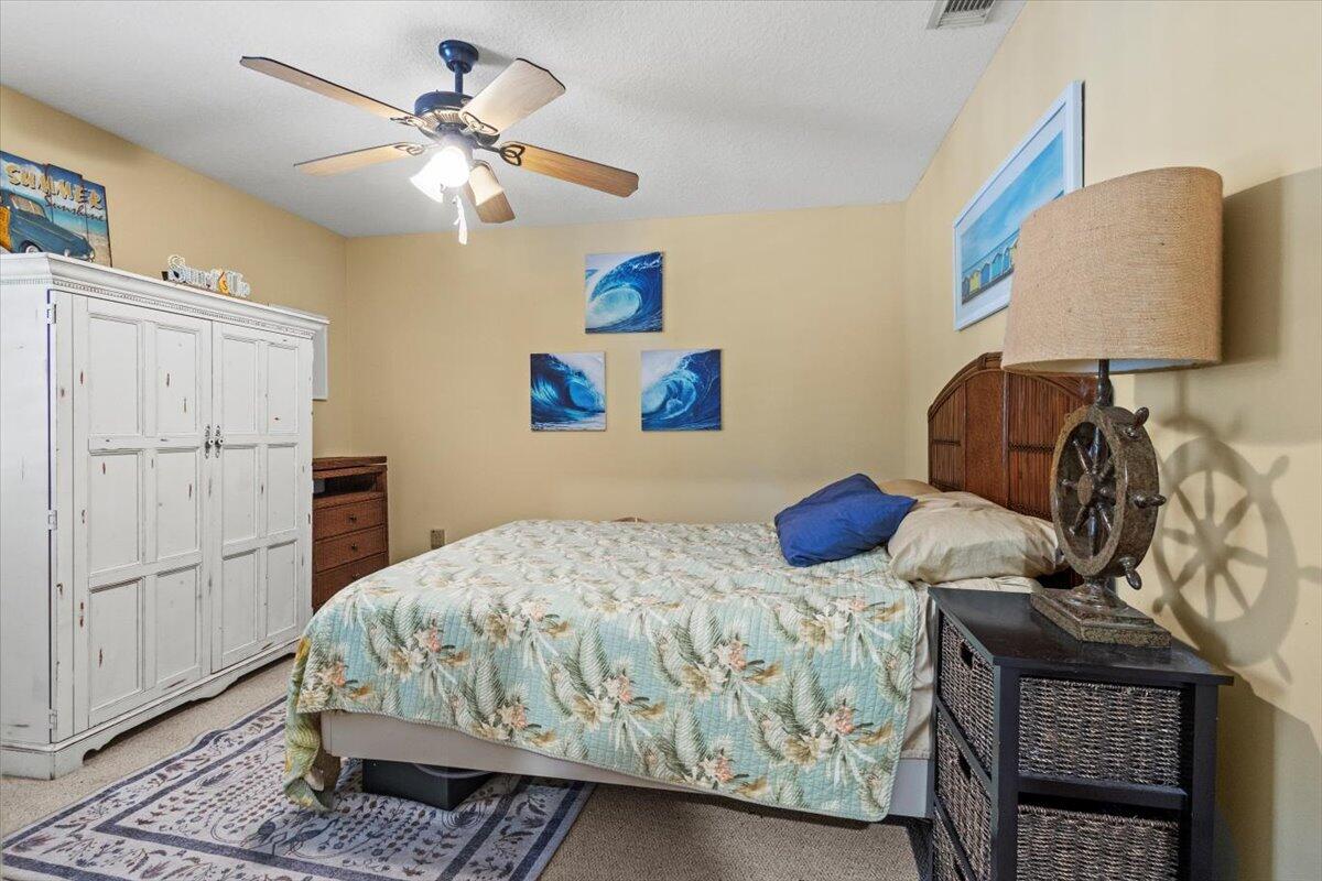 ST LUCIE GARDENS - Residential