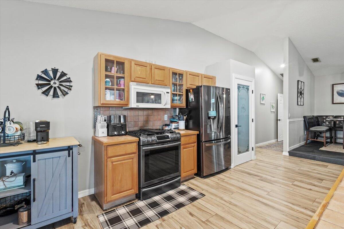 ST LUCIE GARDENS - Residential