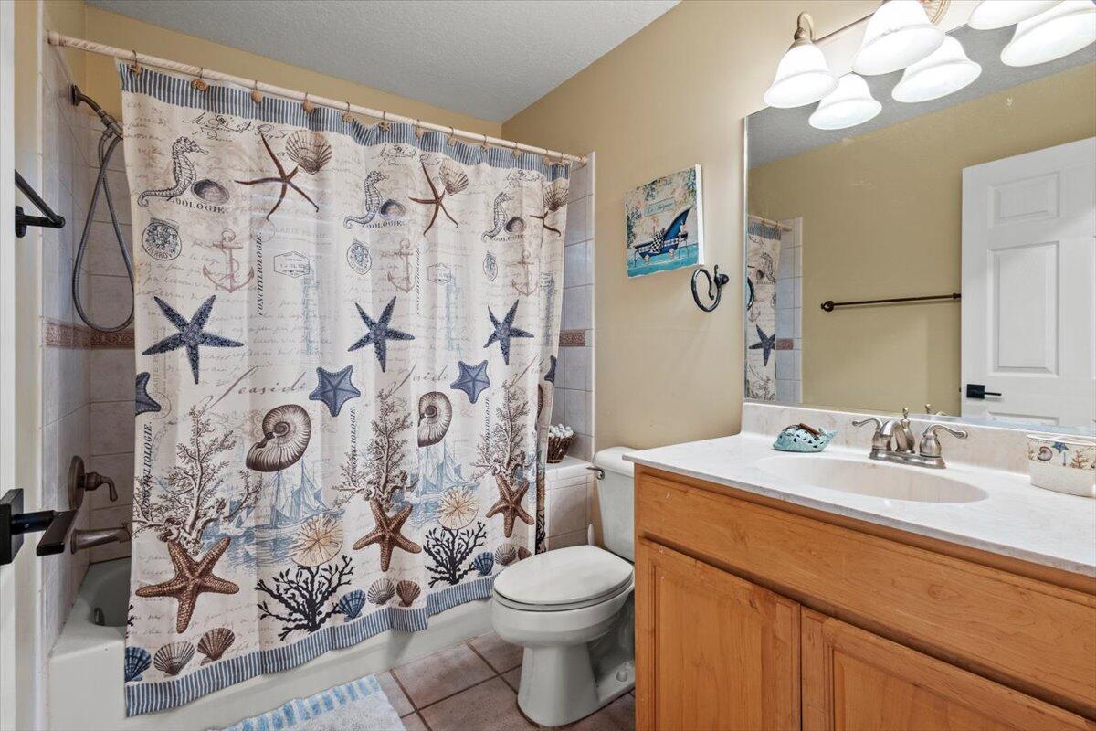 ST LUCIE GARDENS - Residential