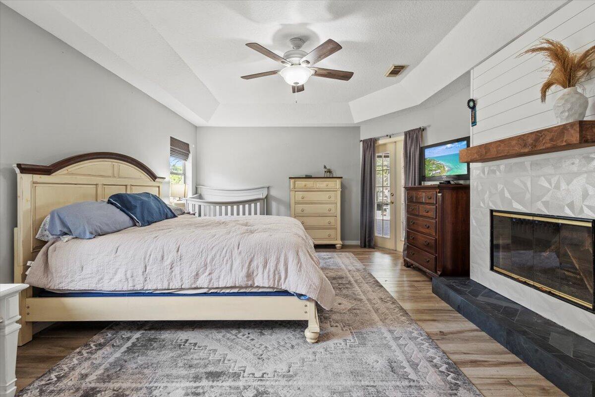 ST LUCIE GARDENS - Residential