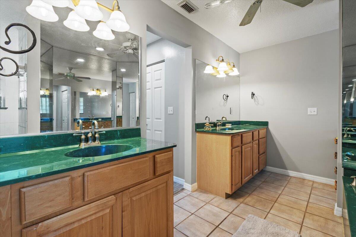 ST LUCIE GARDENS - Residential