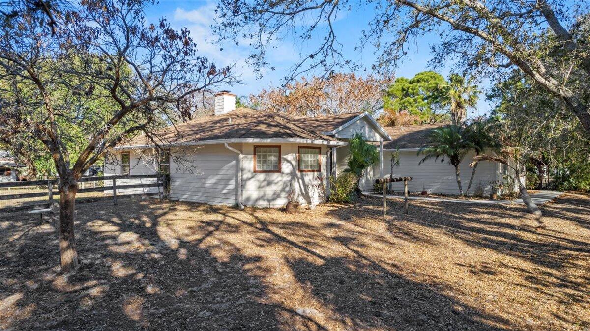 ST LUCIE GARDENS - Residential