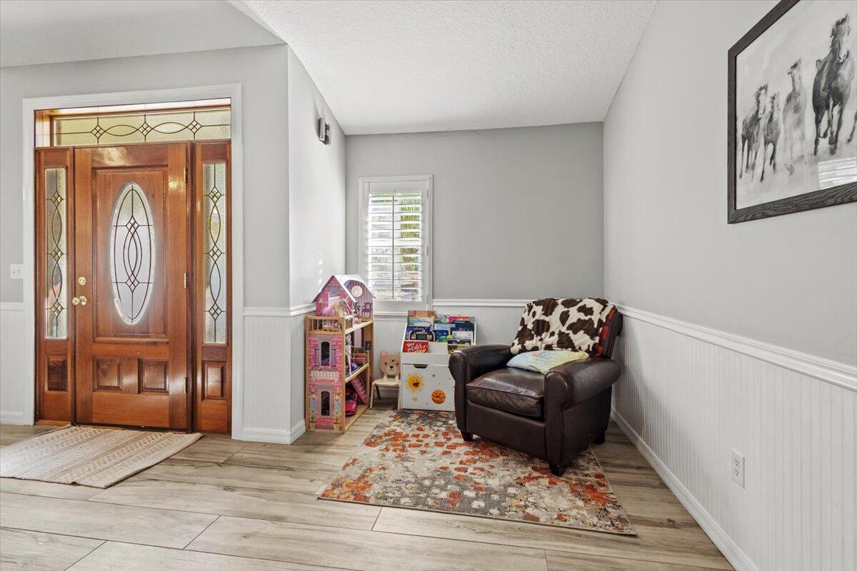 ST LUCIE GARDENS - Residential