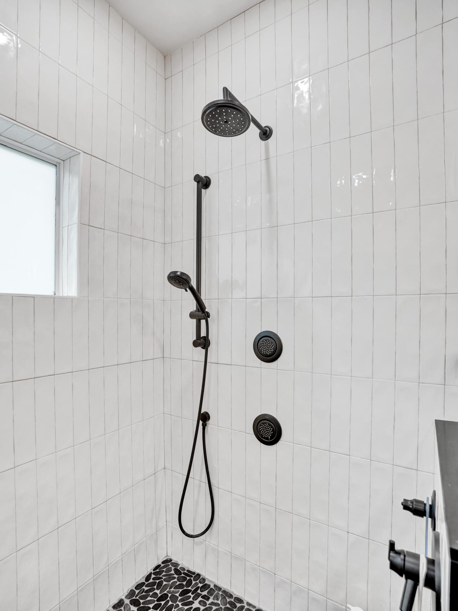 BEACH WAY HEIGHTS UNIT - Residential