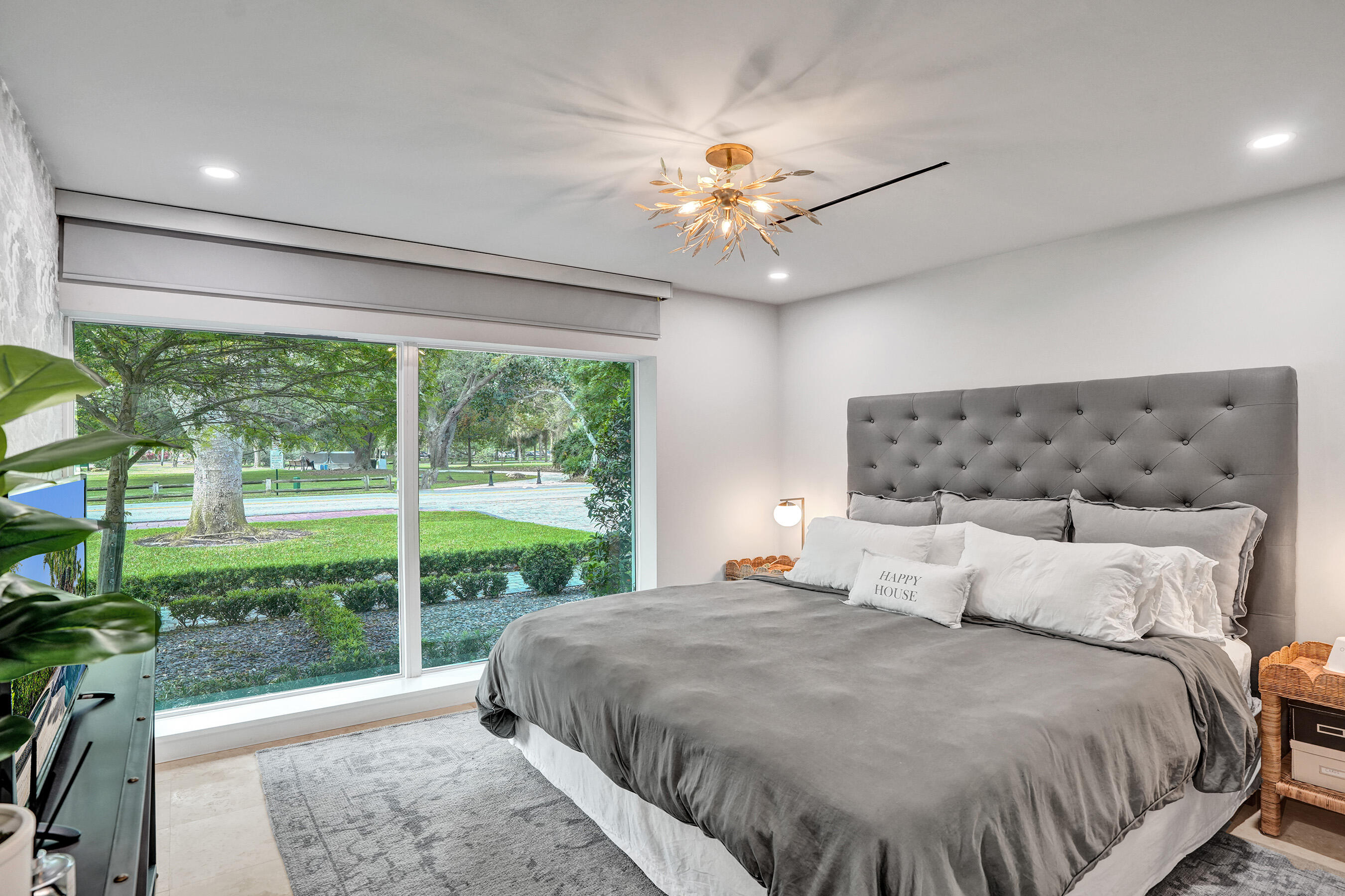 BEACH WAY HEIGHTS UNIT - Residential