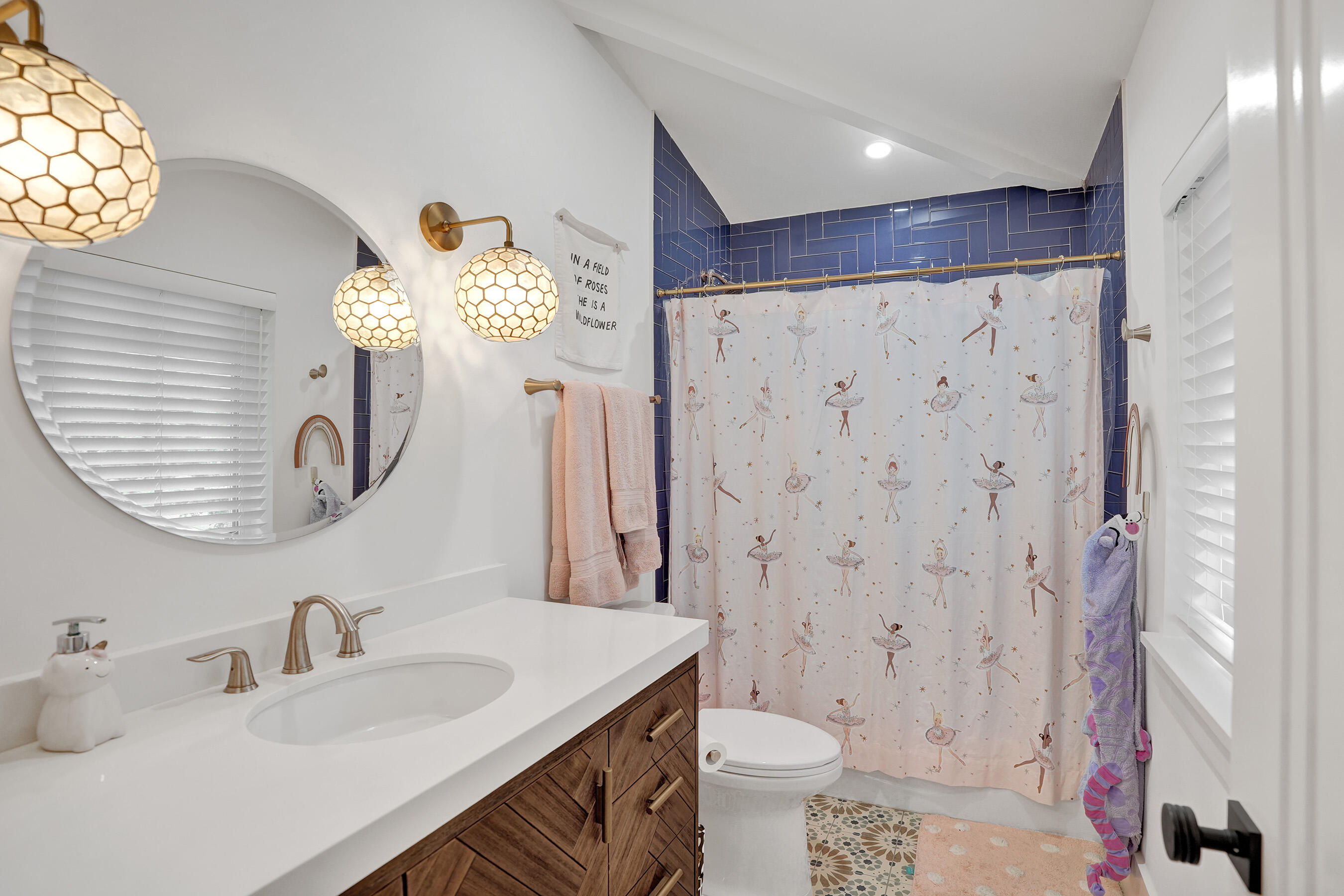 BEACH WAY HEIGHTS UNIT - Residential