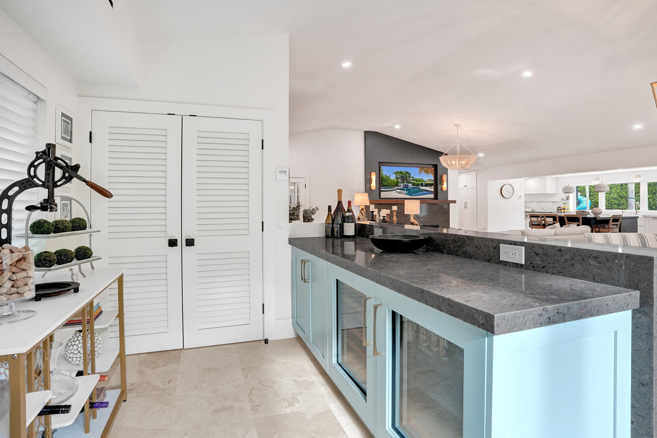 BEACH WAY HEIGHTS UNIT - Residential