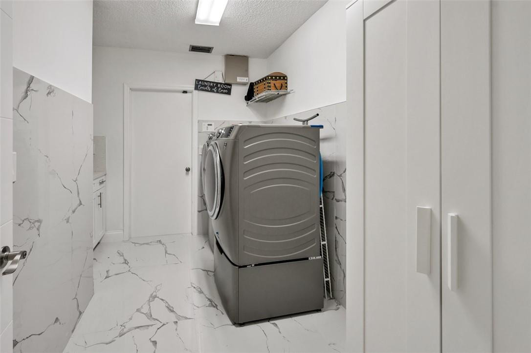 Ramblewood 76-49 B - Residential