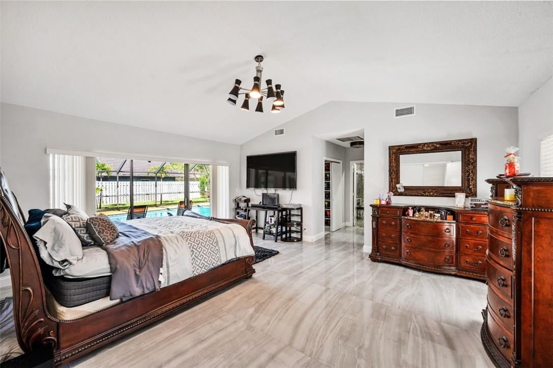 Ramblewood 76-49 B - Residential