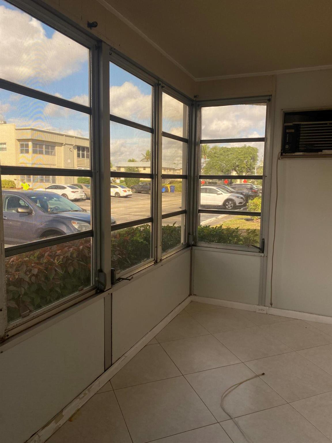 KINGS POINT MONACO CONDOS - Residential