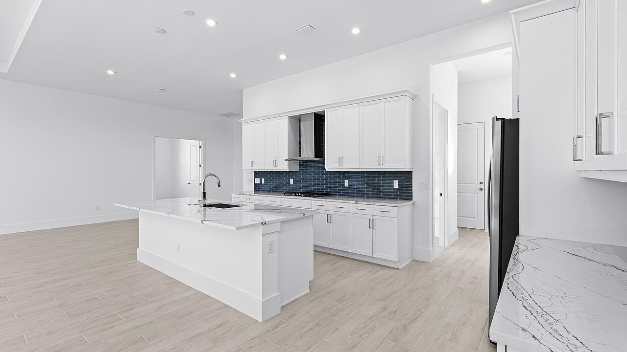 VERANDA ESTATES PHASE 1 - Residential