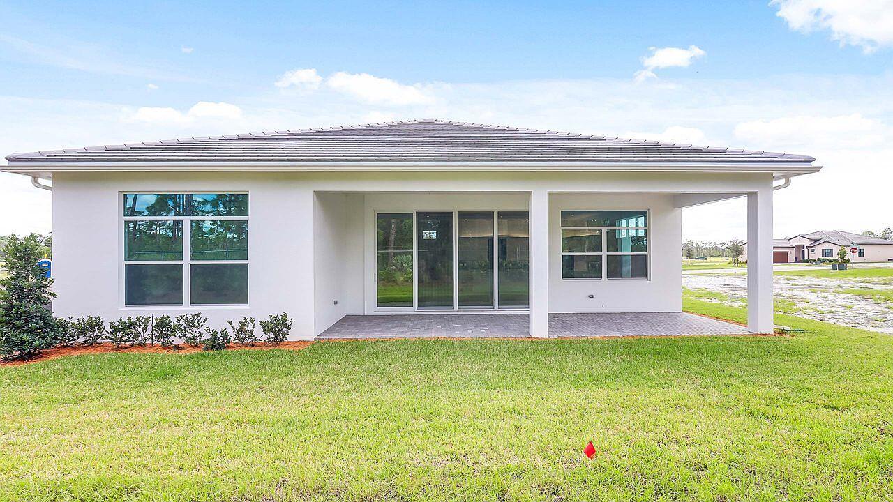 VERANDA ESTATES PHASE 1 - Residential