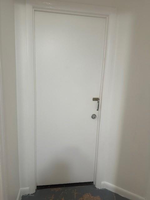 LAUDERDALE - Residential Lease