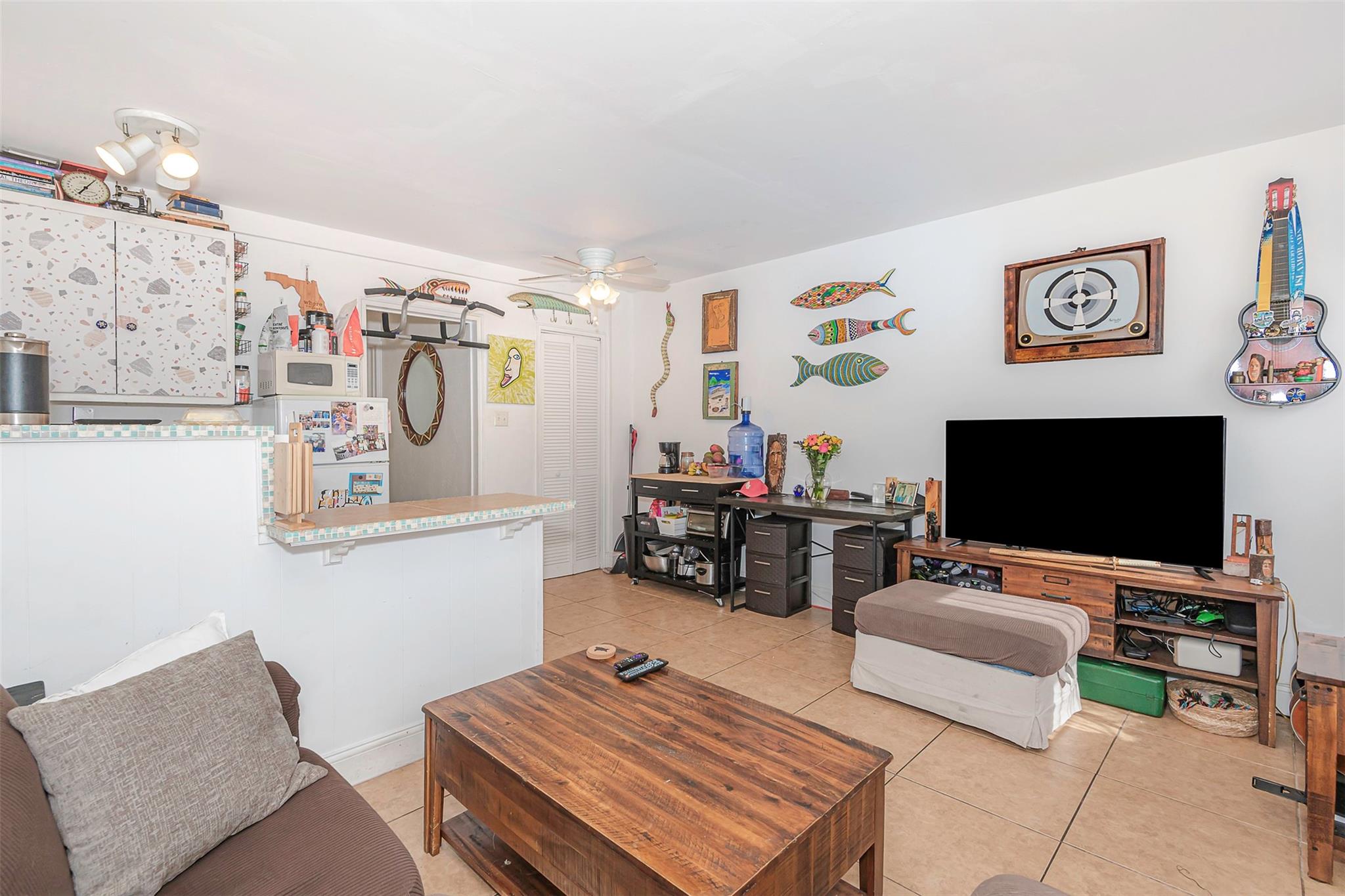 924-926 N 16th Ave