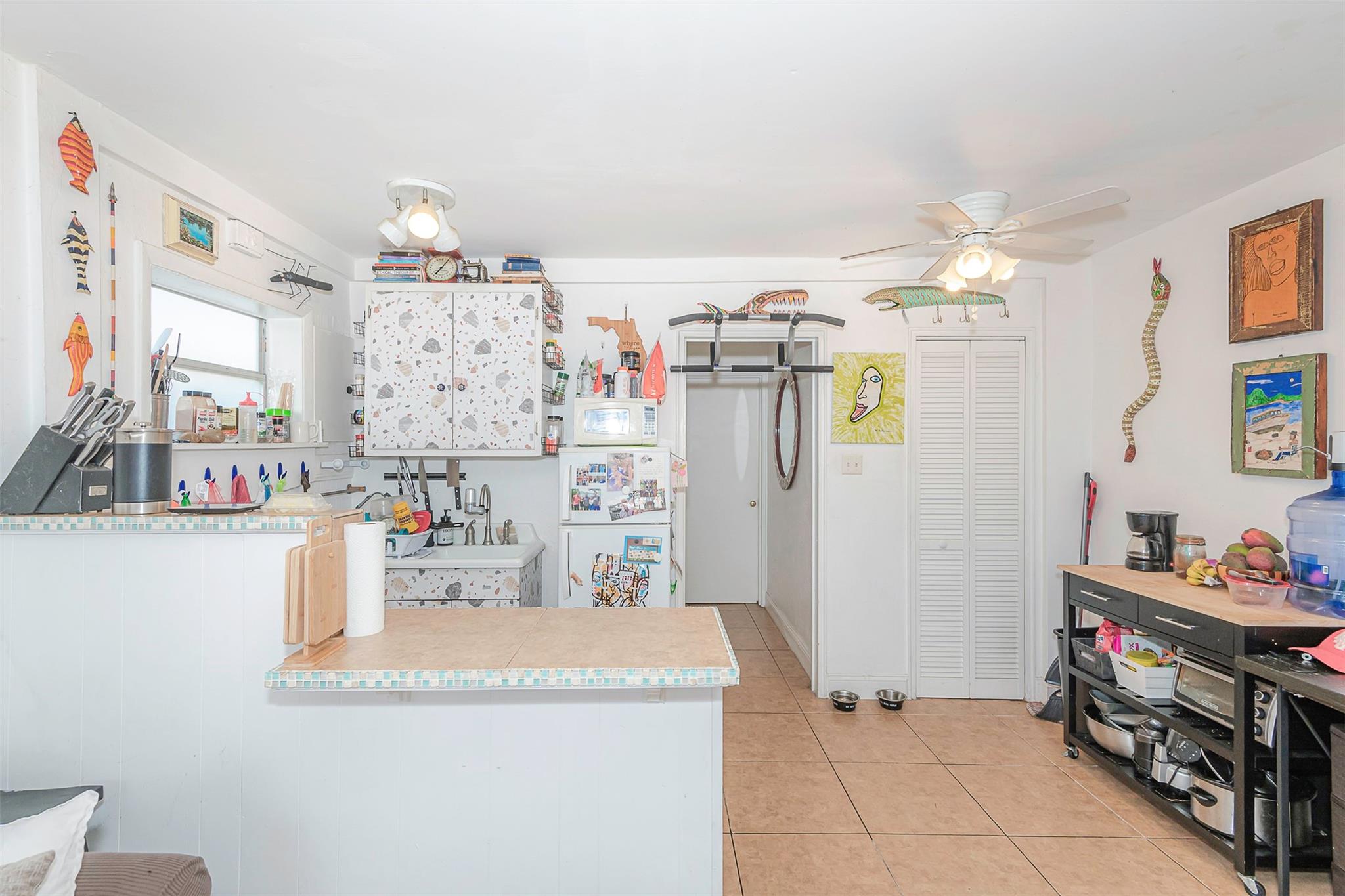 Hollywood Lawns 2-58 B - Residential Income