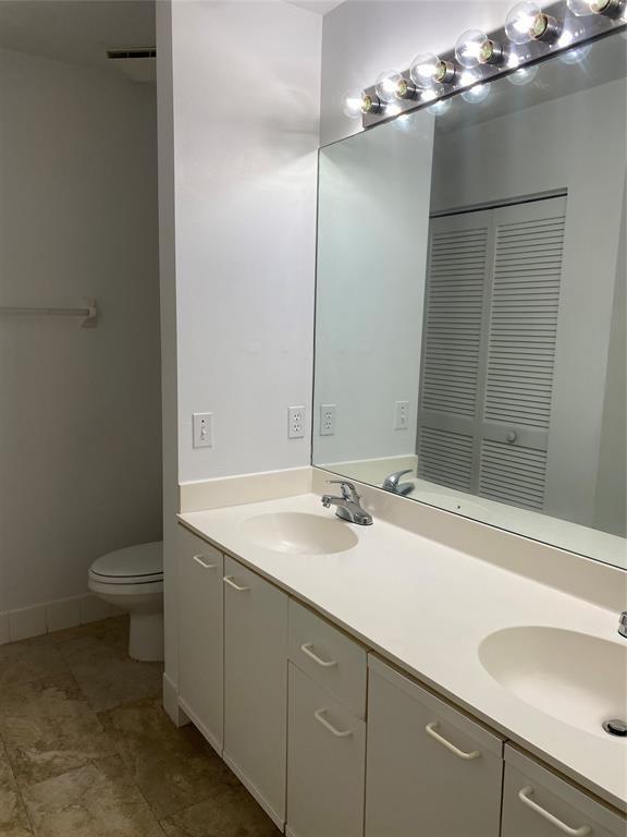 Wedgewood Estates 156-31 - Residential Lease