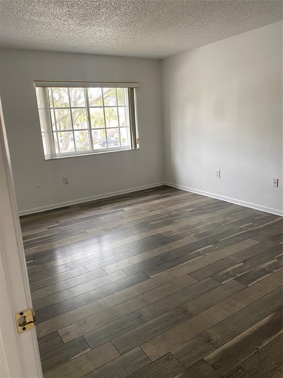 Wedgewood Estates 156-31 - Residential Lease