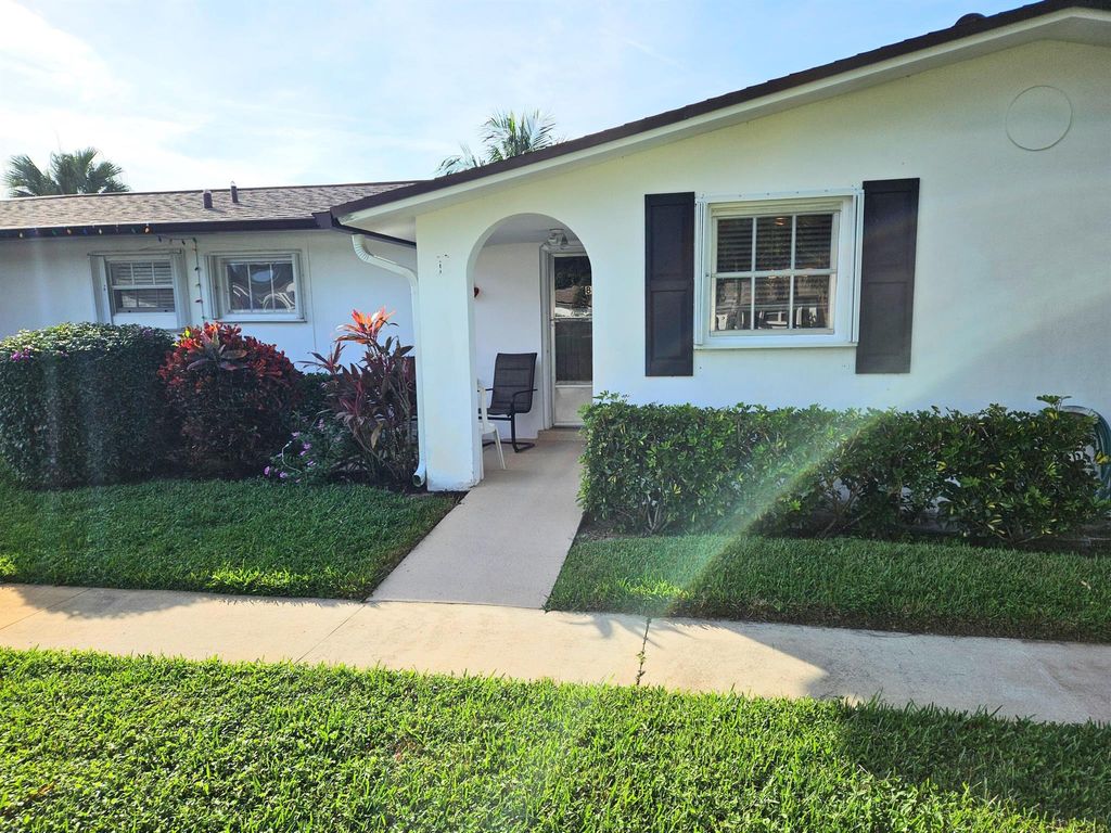 Photo of 2920 Crosley Drive E #B, West Palm Beach, FL 33415 (MLS # R11145896)