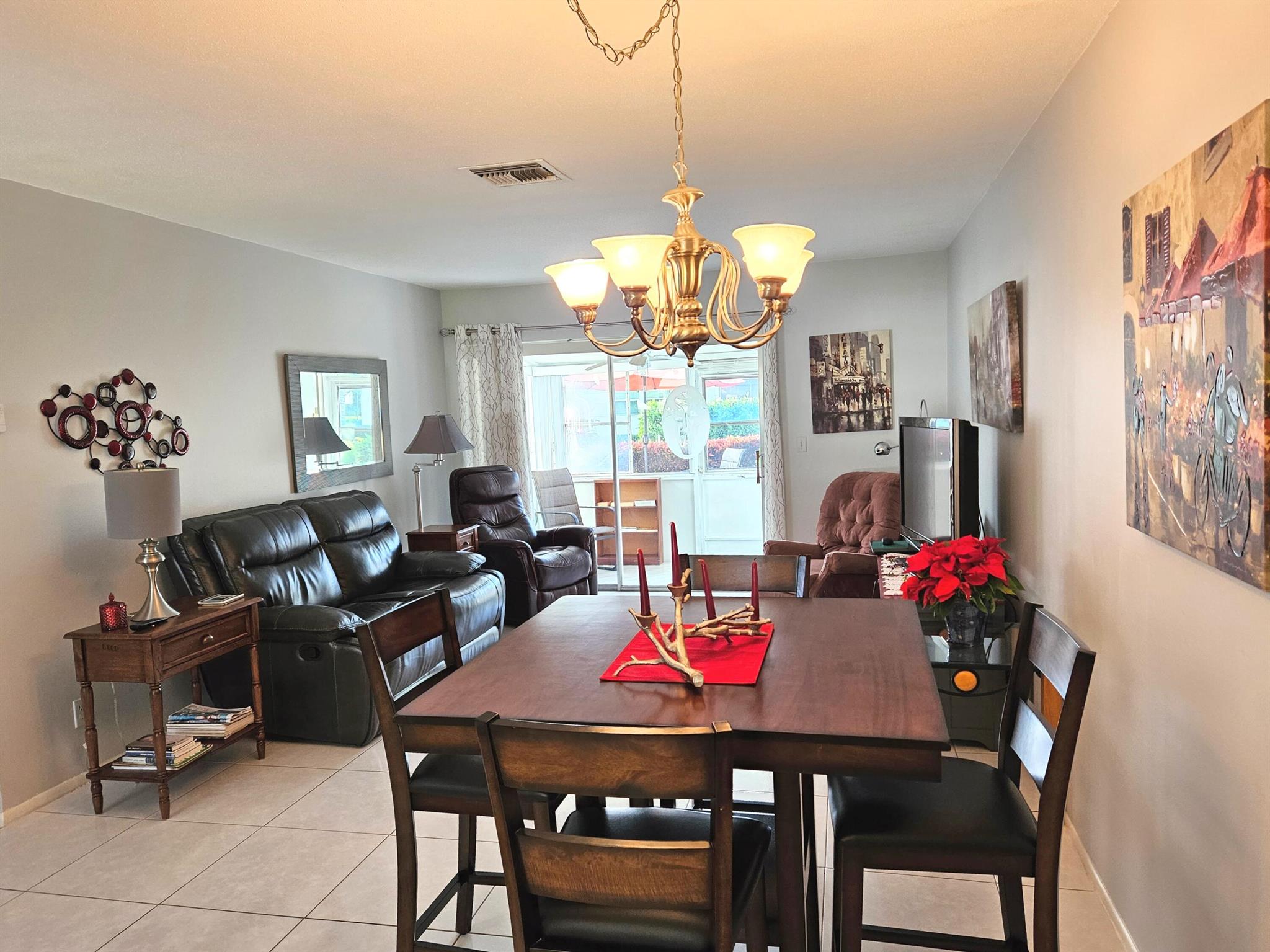 CRESTHAVEN VILLAS 17 COND - Residential