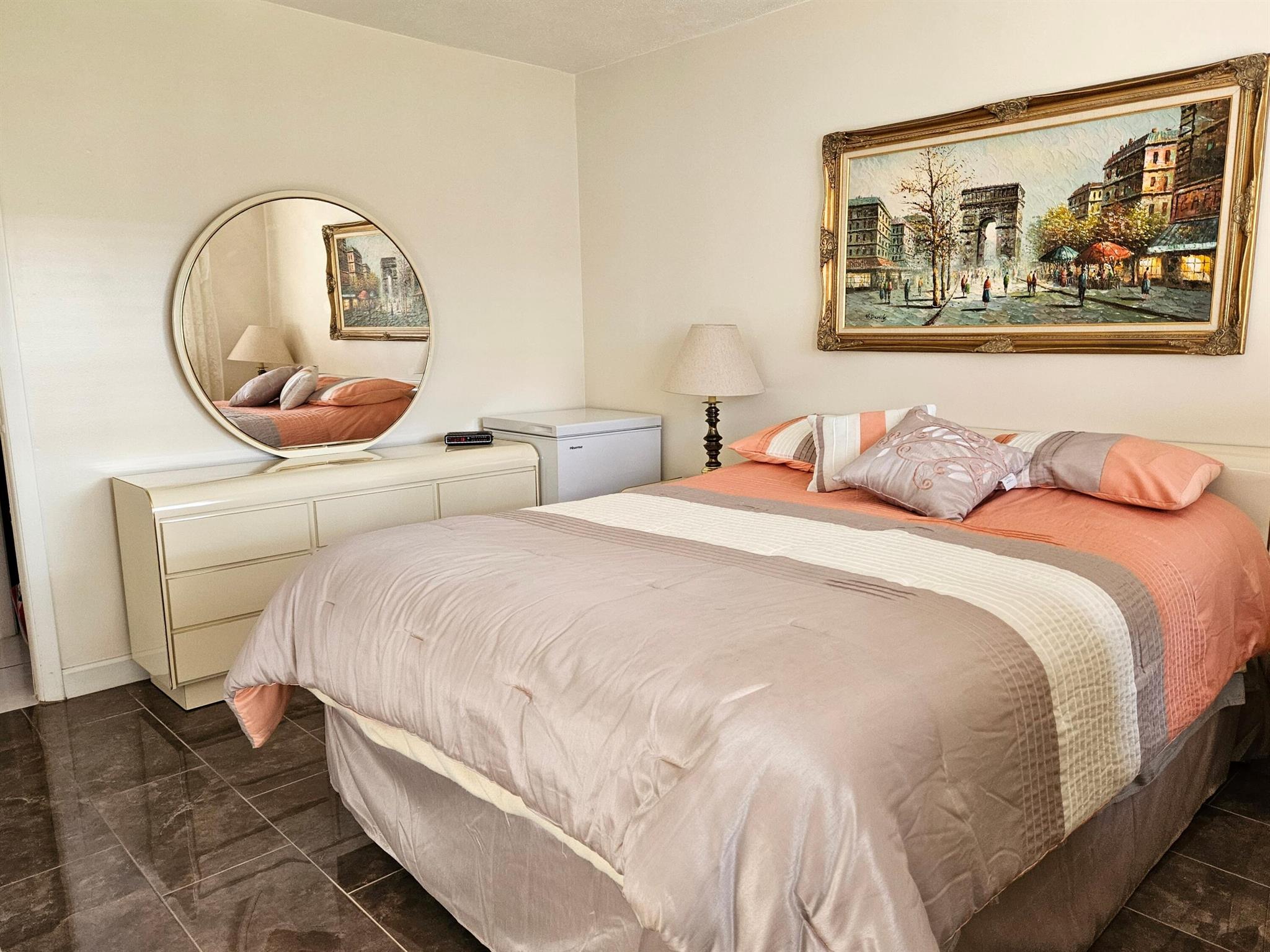 CRESTHAVEN VILLAS 17 COND - Residential