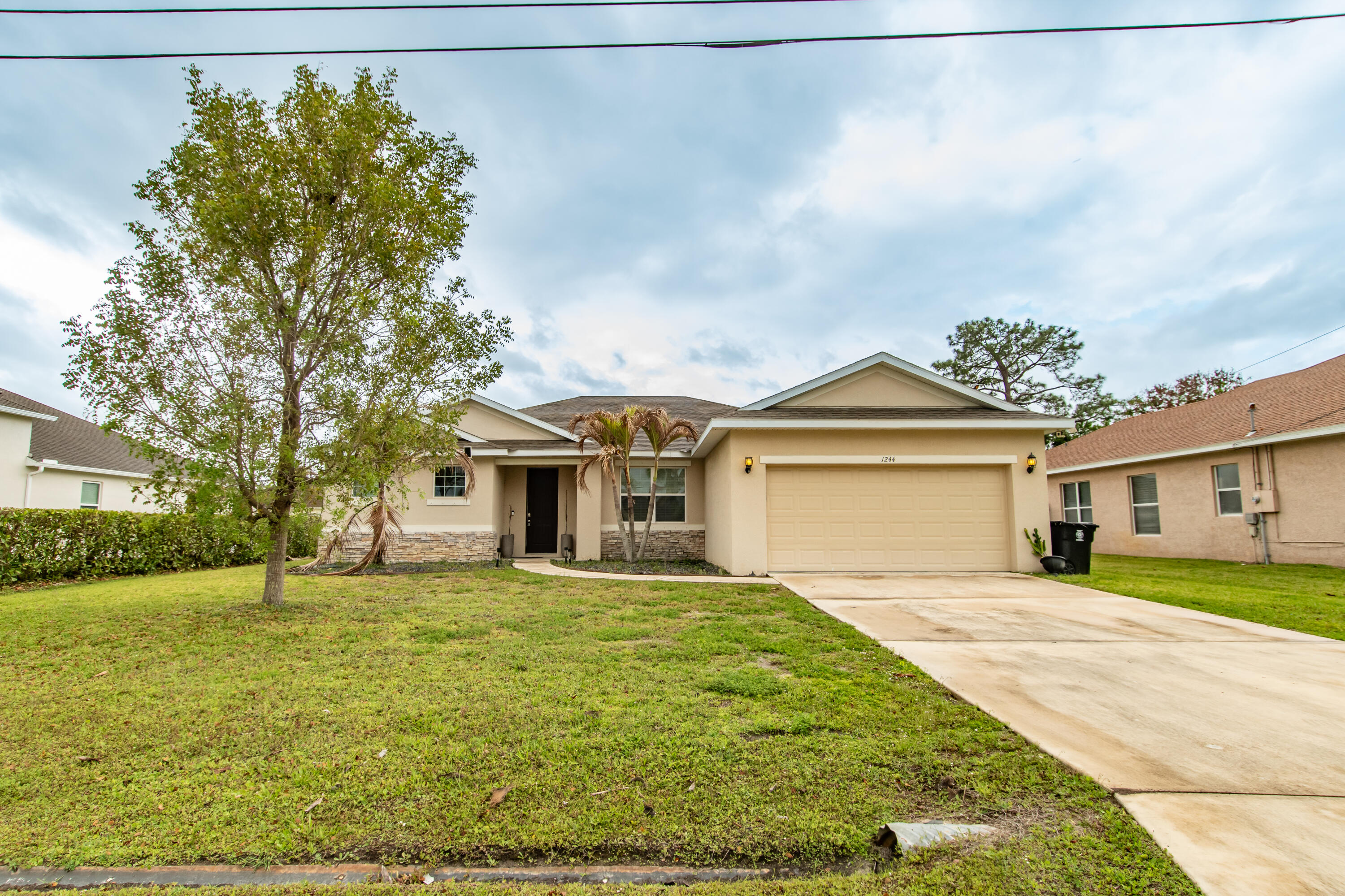 PORT ST LUCIE SECTION 19 - Residential