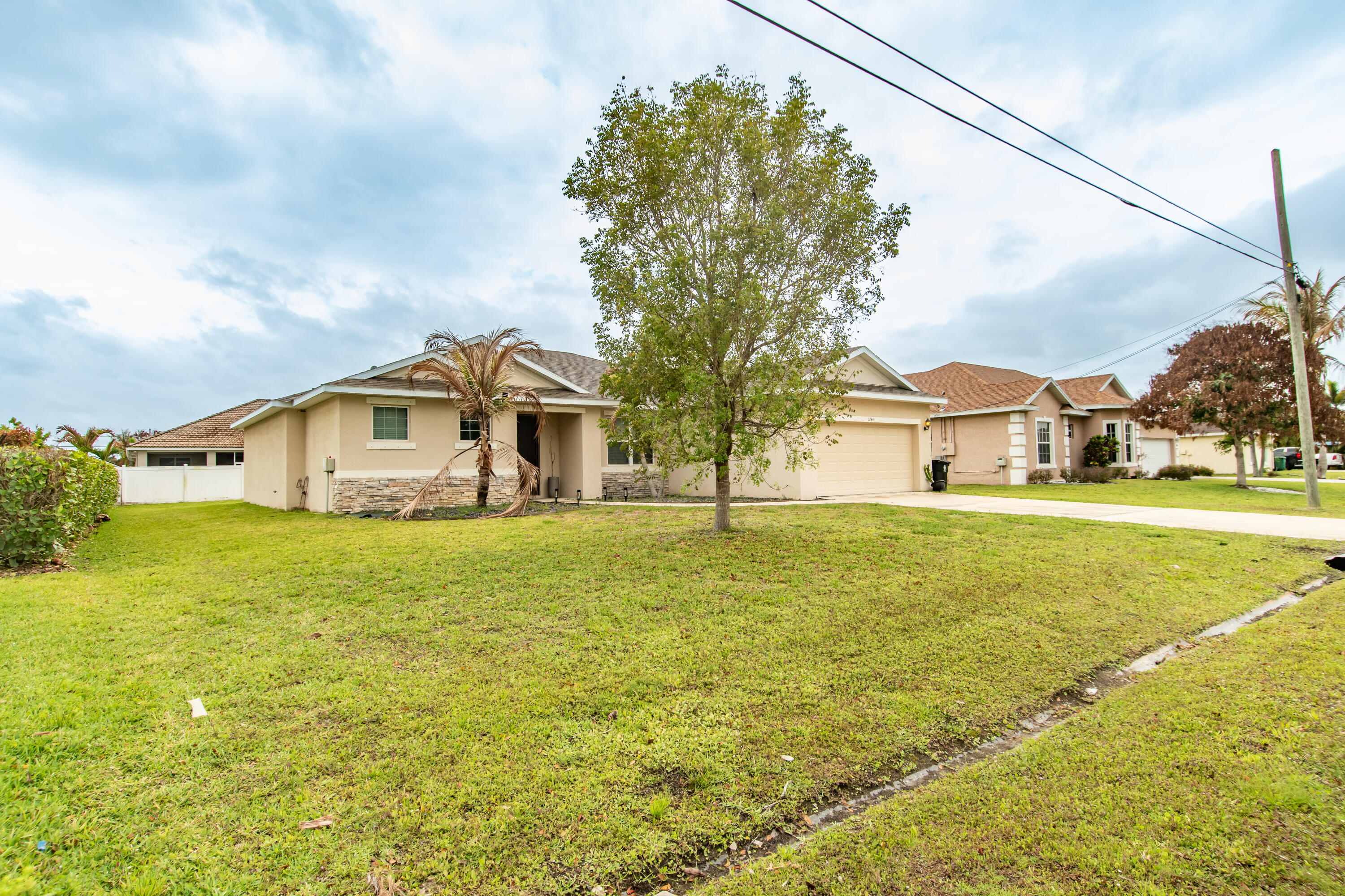 PORT ST LUCIE SECTION 19 - Residential