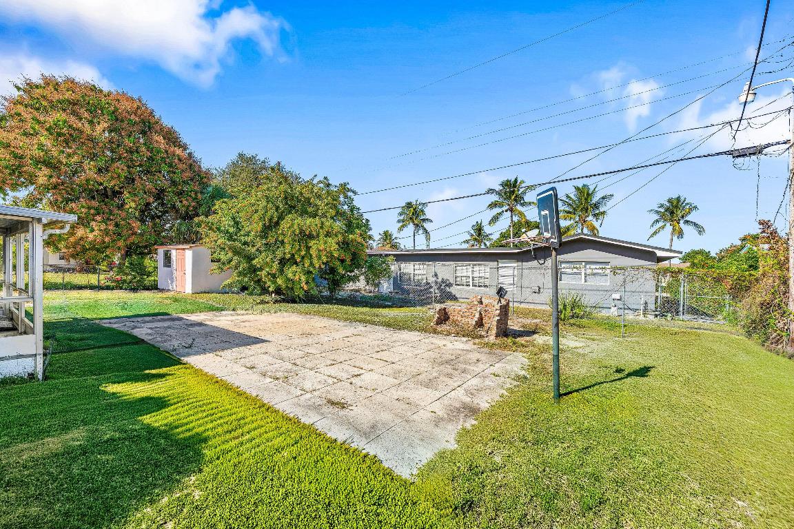 PARK MANOR 1 - Residential