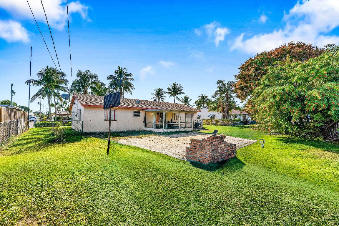 PARK MANOR 1 - Residential