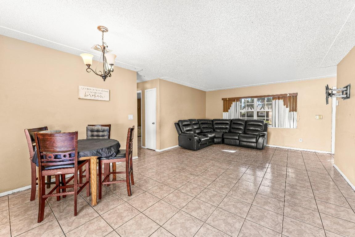 PARK MANOR 1 - Residential