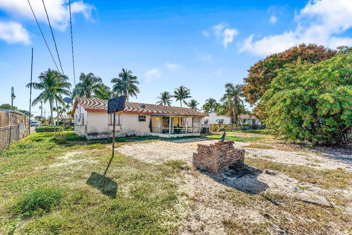 PARK MANOR 1 - Residential