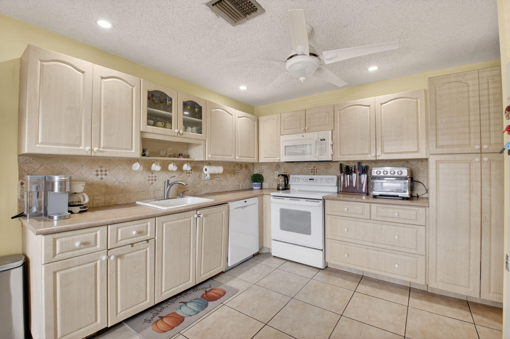 PINES OF DELRAY NORTH CONDO - Residential