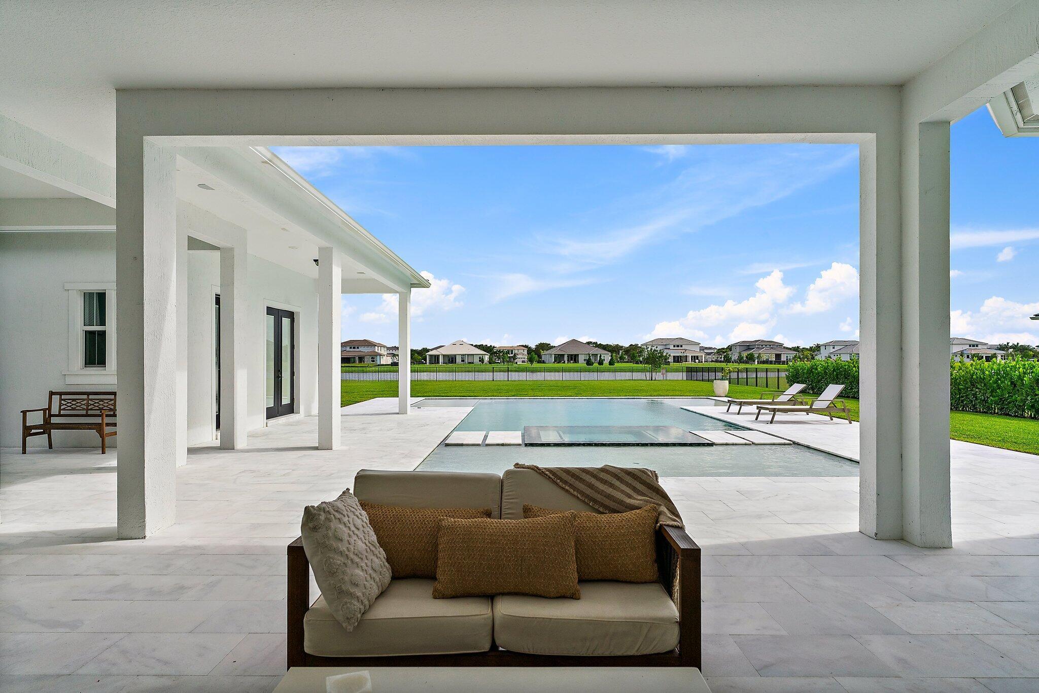 BRIDGEWATER PRESERVE - Residential