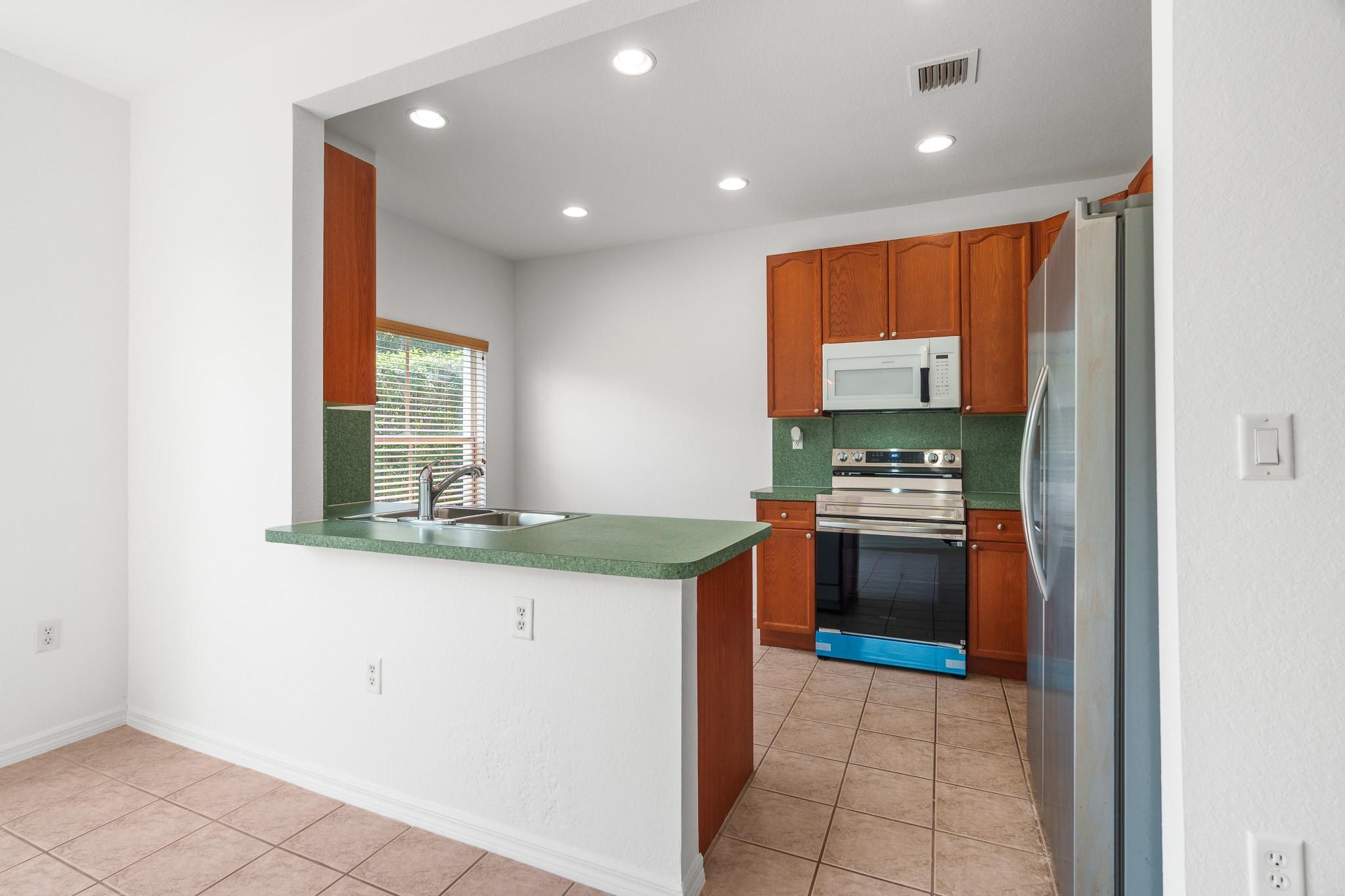 MERRICK PRESERVE - Residential Lease