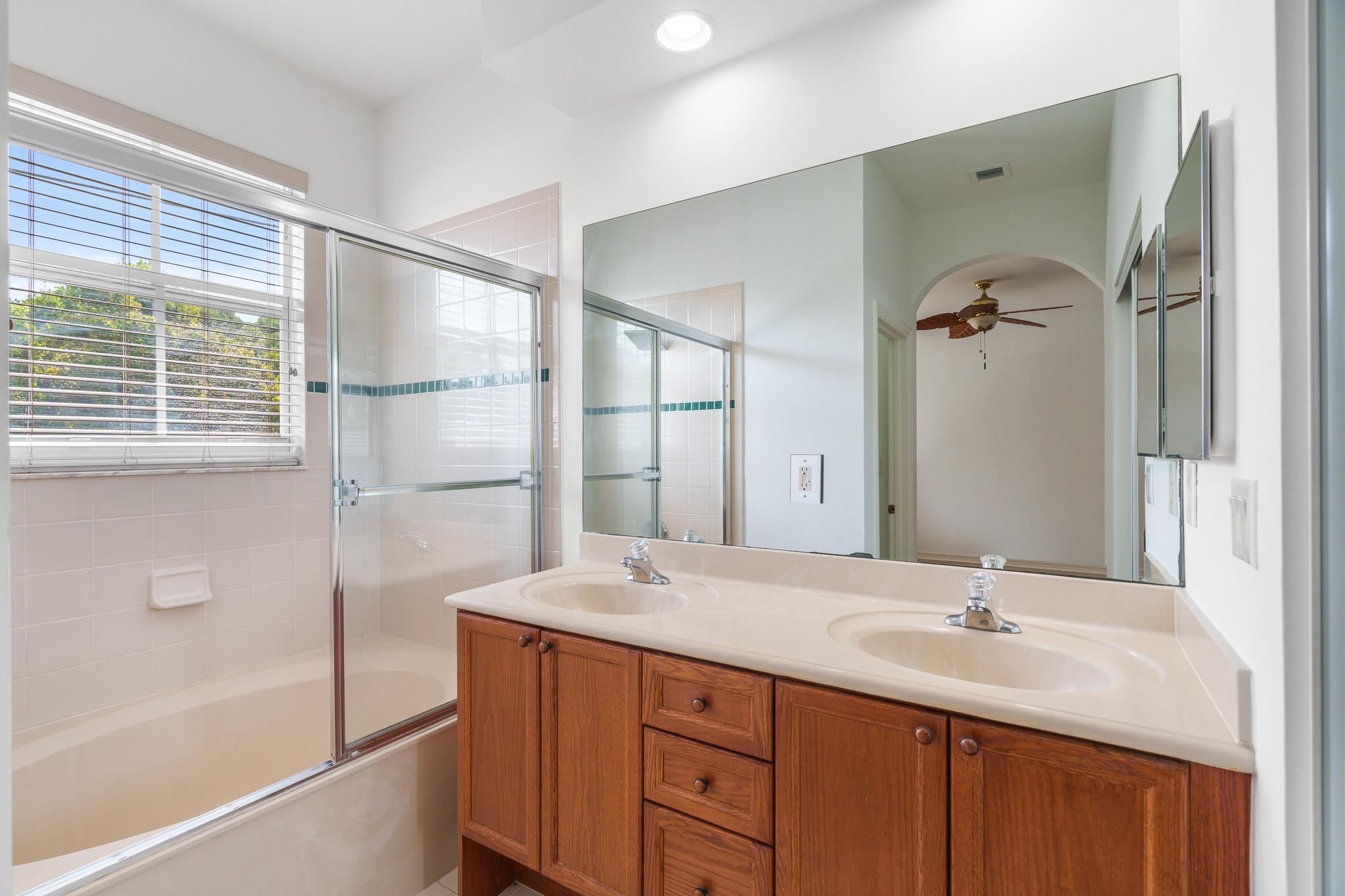 MERRICK PRESERVE - Residential Lease