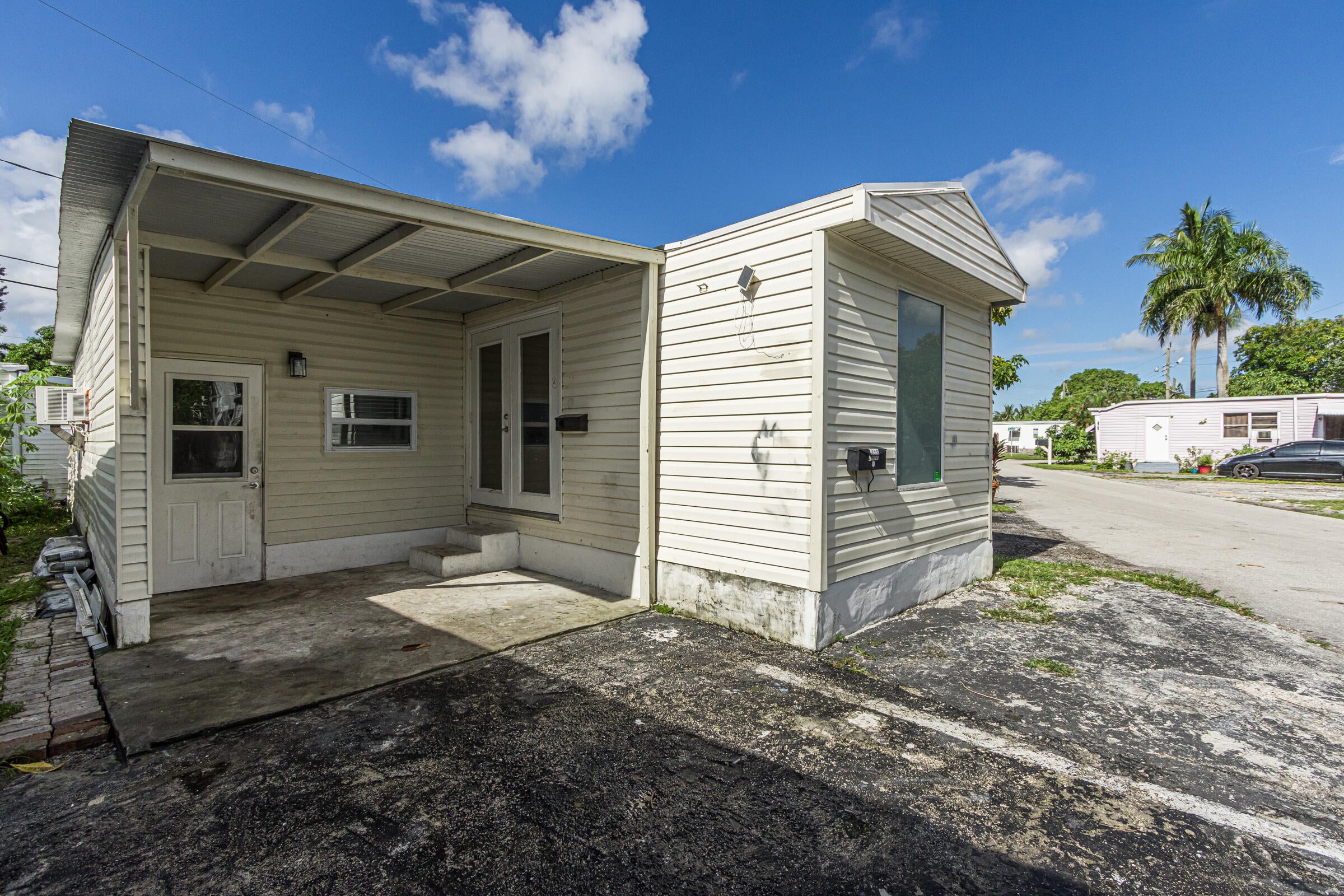 2776 NW 29th Place