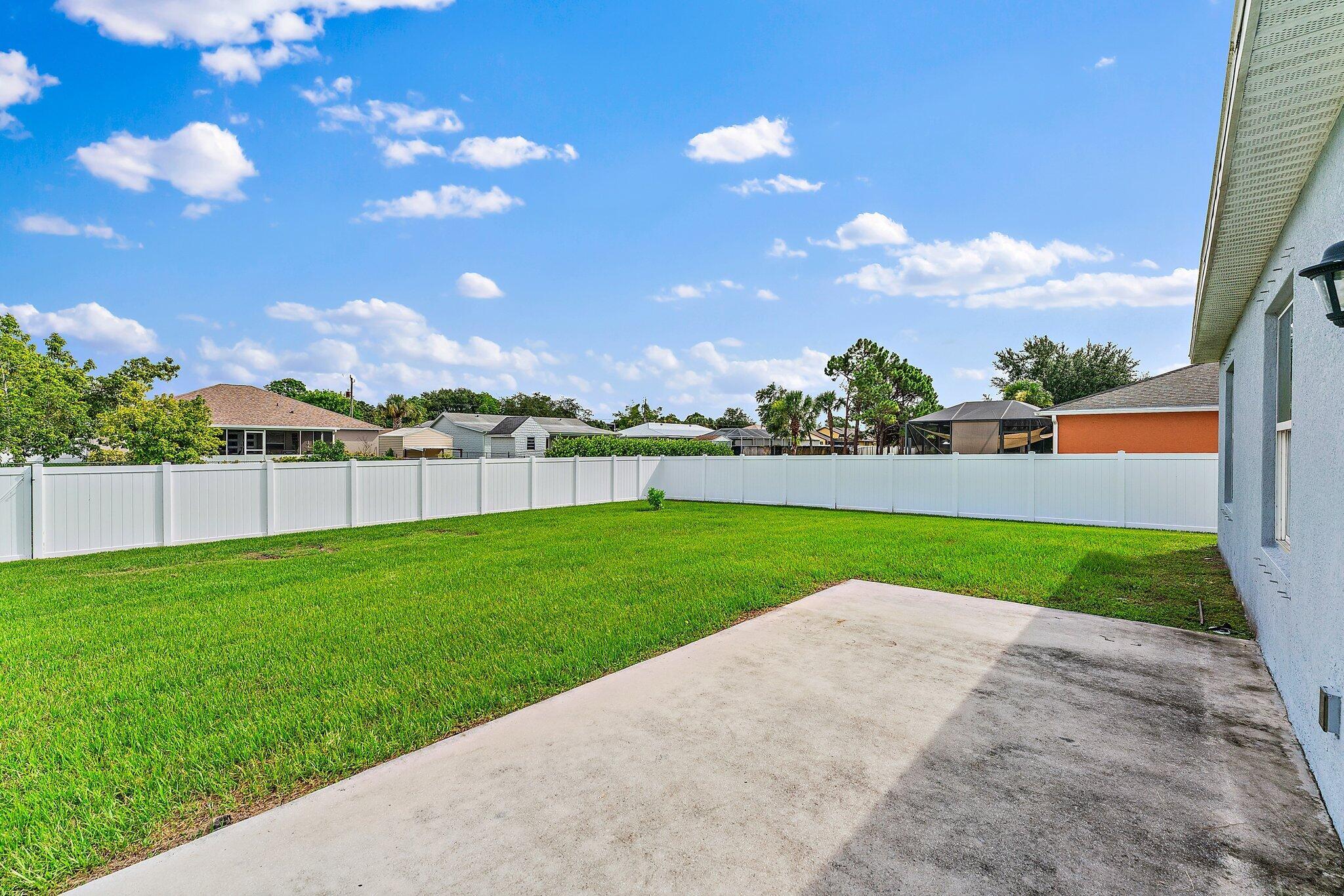 PORT ST LUCIE SECTION 8 - Residential Lease