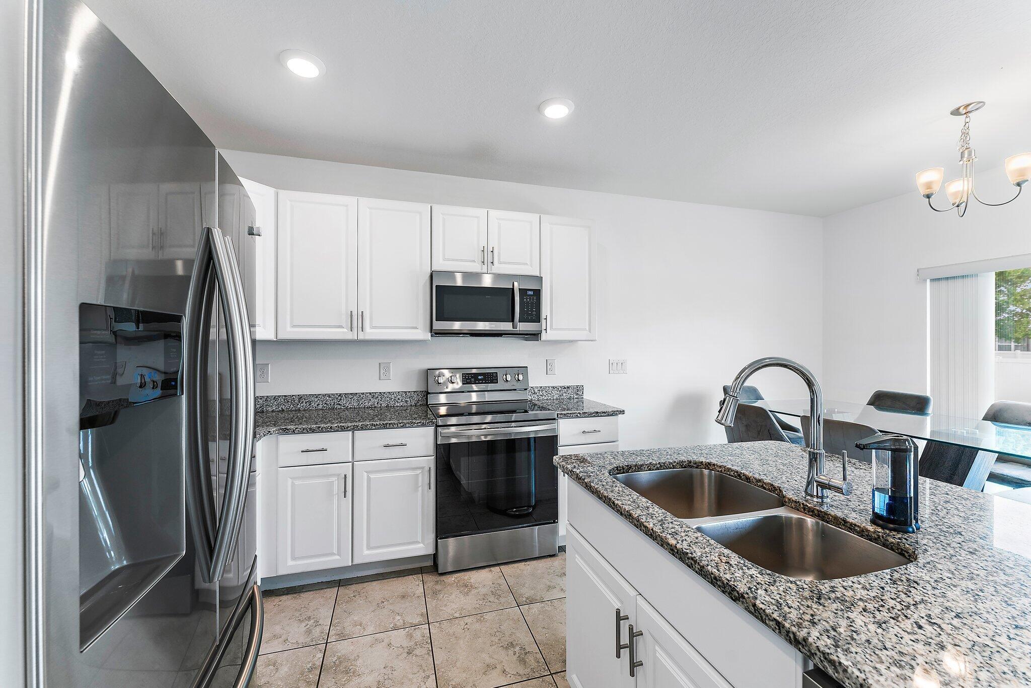 PORT ST LUCIE SECTION 8 - Residential Lease