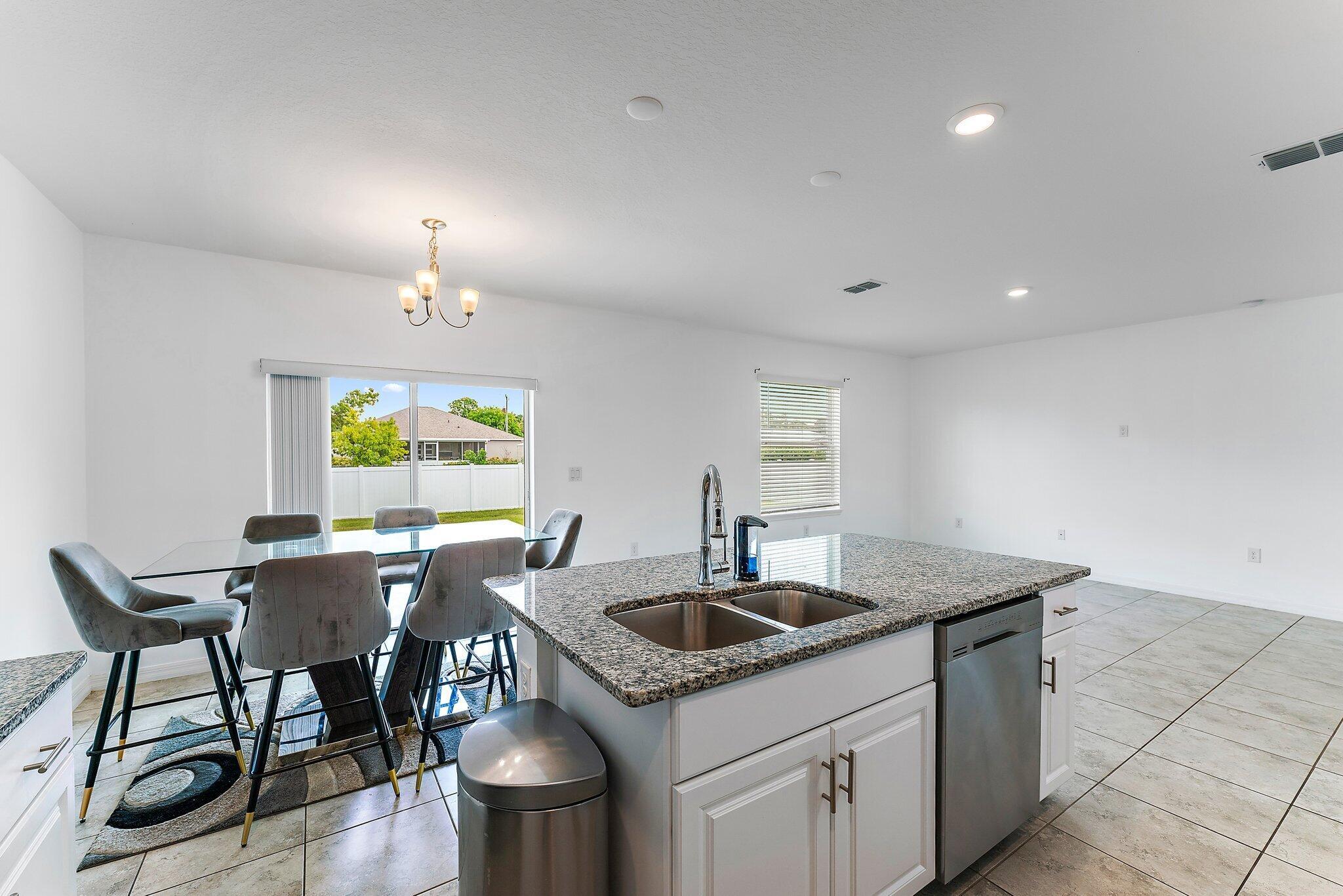 PORT ST LUCIE SECTION 8 - Residential Lease